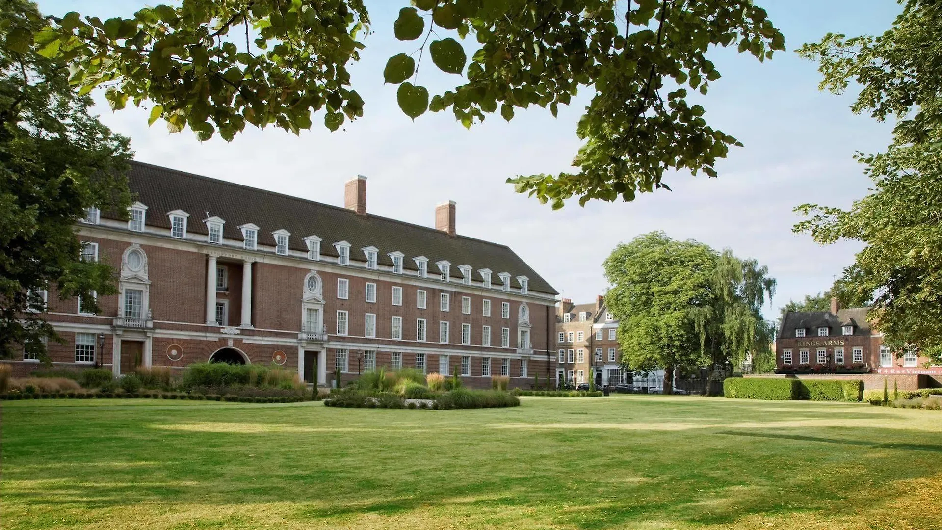 Hotel De Vere Devonport House Greenwich